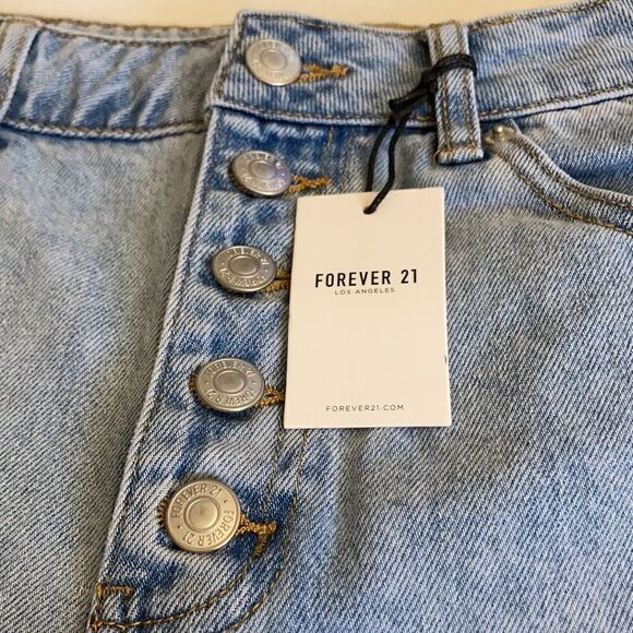 Forever 21 Button Fly Denim Shorts - Picture 3 of 6